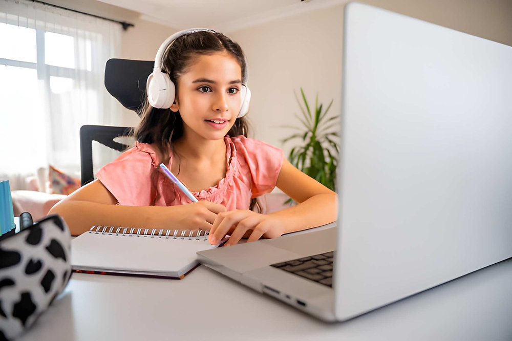 Novakid: Online İngilizce Öğrenmek İçin Detaylı Rehber – Çocuklar İçin Dil Yolculuğu